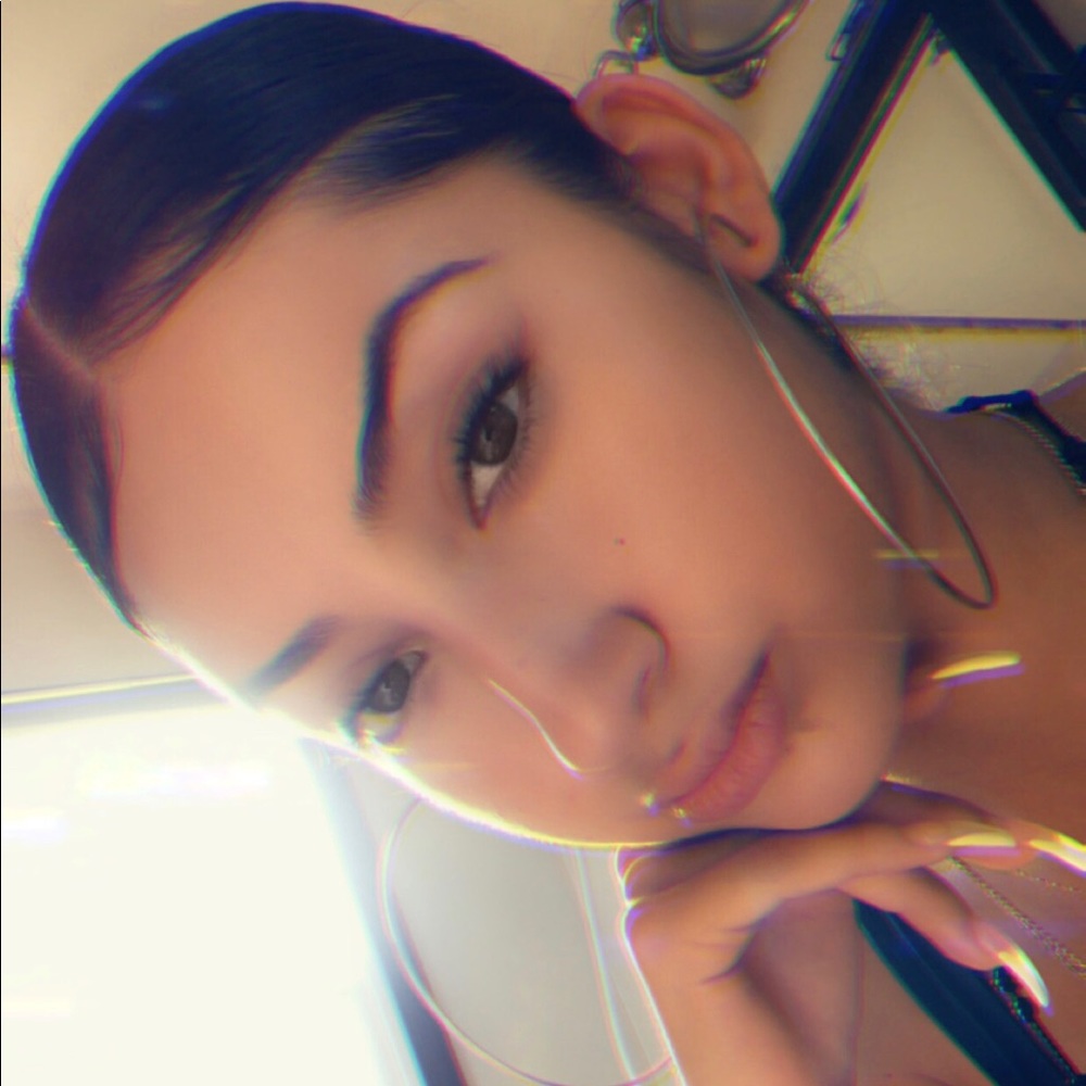 Meet your Posher, Jamie